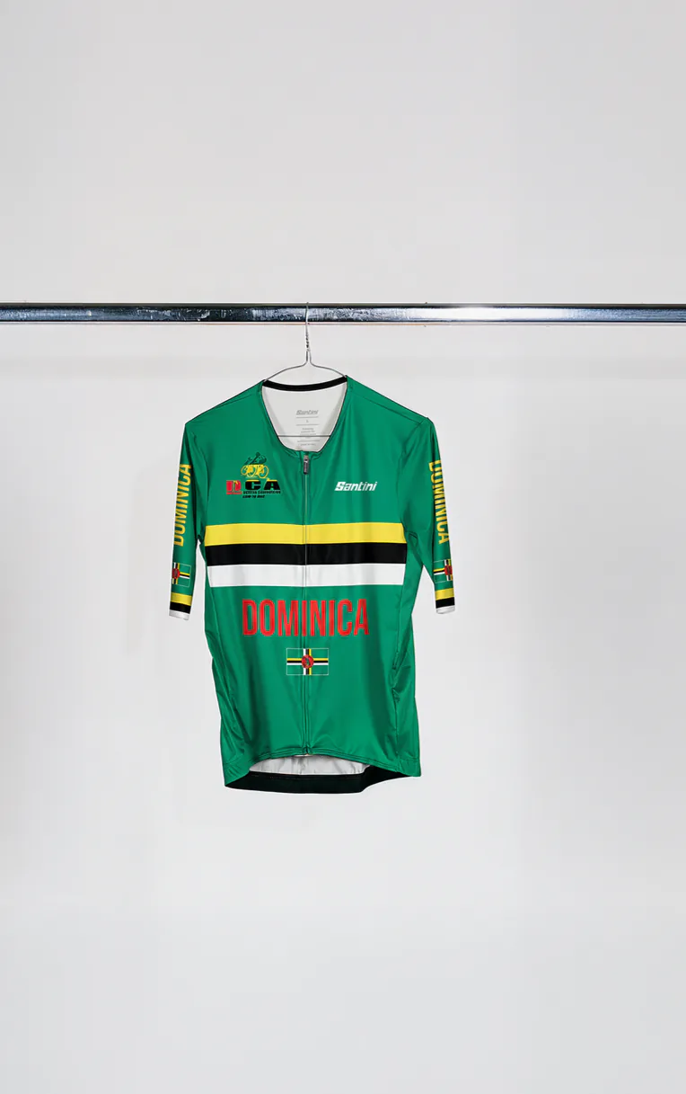 Tenue de l’équipe nationale — Dominique
