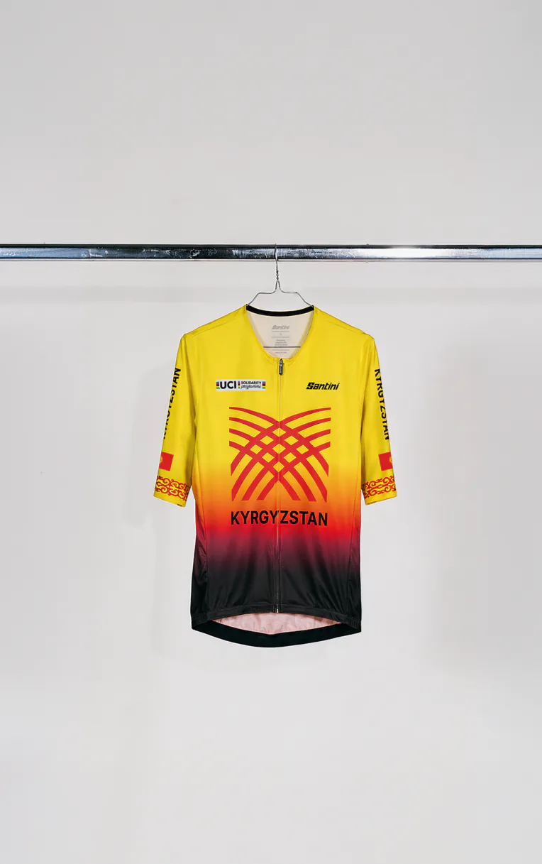 Tenue de l’équipe nationale — Kirghizistan