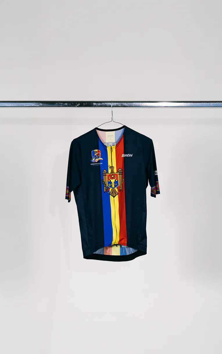 Tenue de l’équipe nationale — République de Moldova